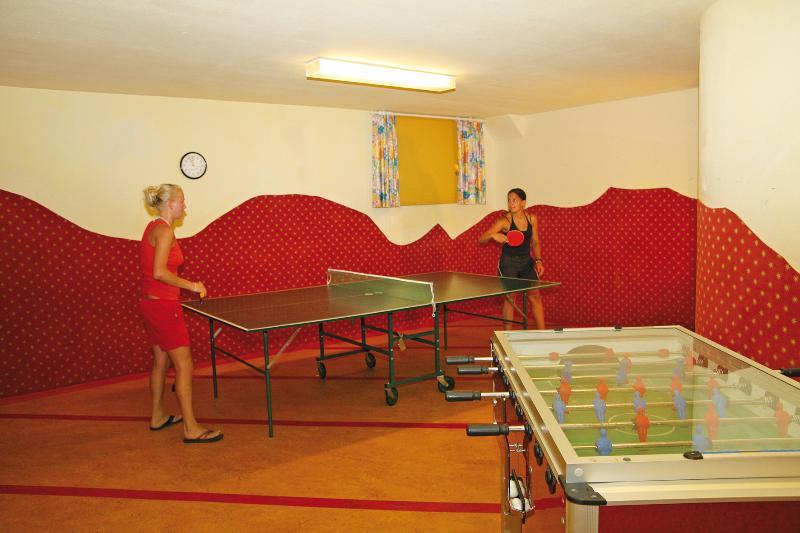 Crystls Aparthotel Flachau Zewnętrze zdjęcie